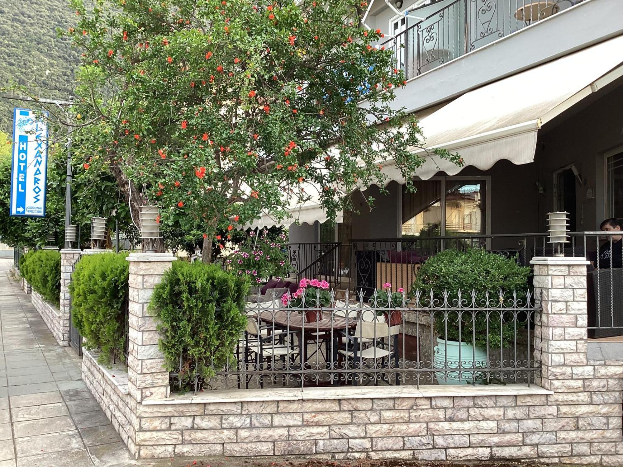 Alexandros Aparthotel Kamena Vourla Ngoại thất bức ảnh